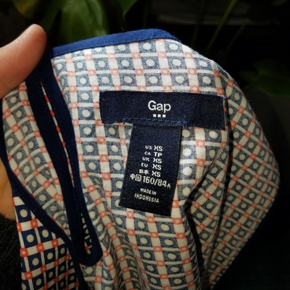 Patterned Gap crop - Picture 3 of 6